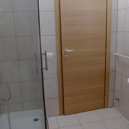 Il Balcone Sul Mare Mansarde Apartmán *